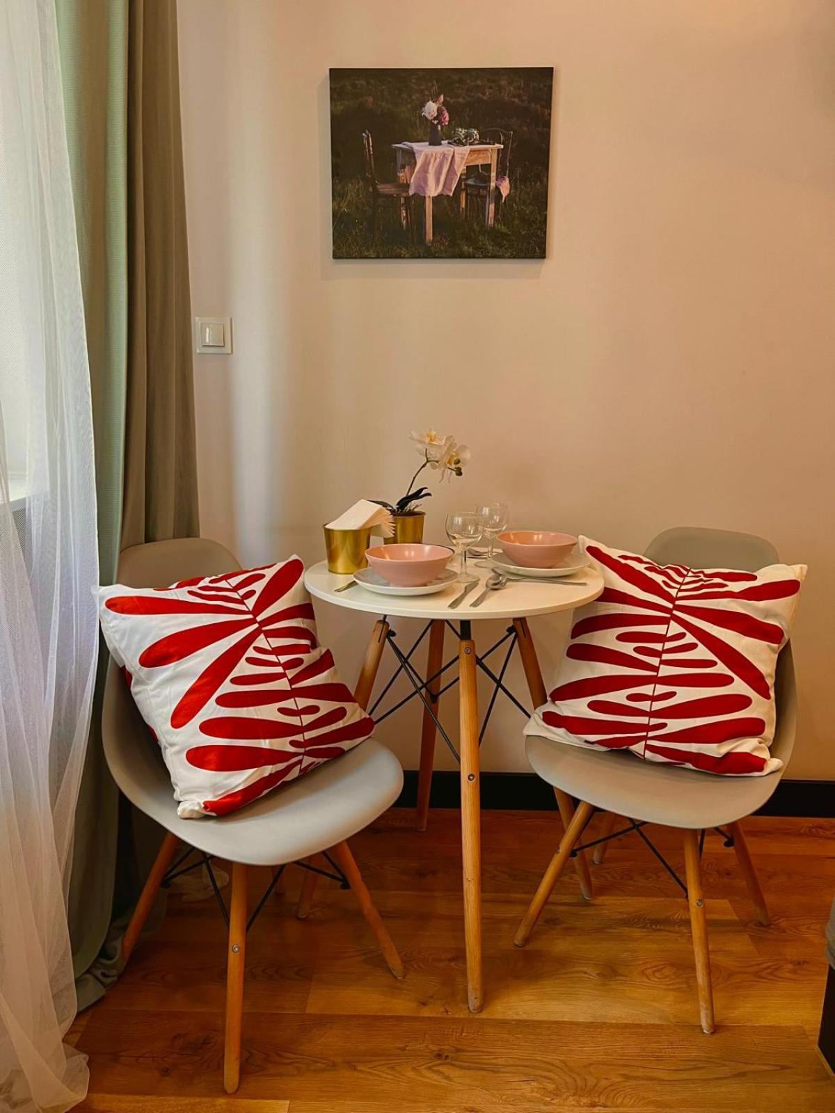 Special 1 Bed Room Condo Warszawa Center Kültér fotó